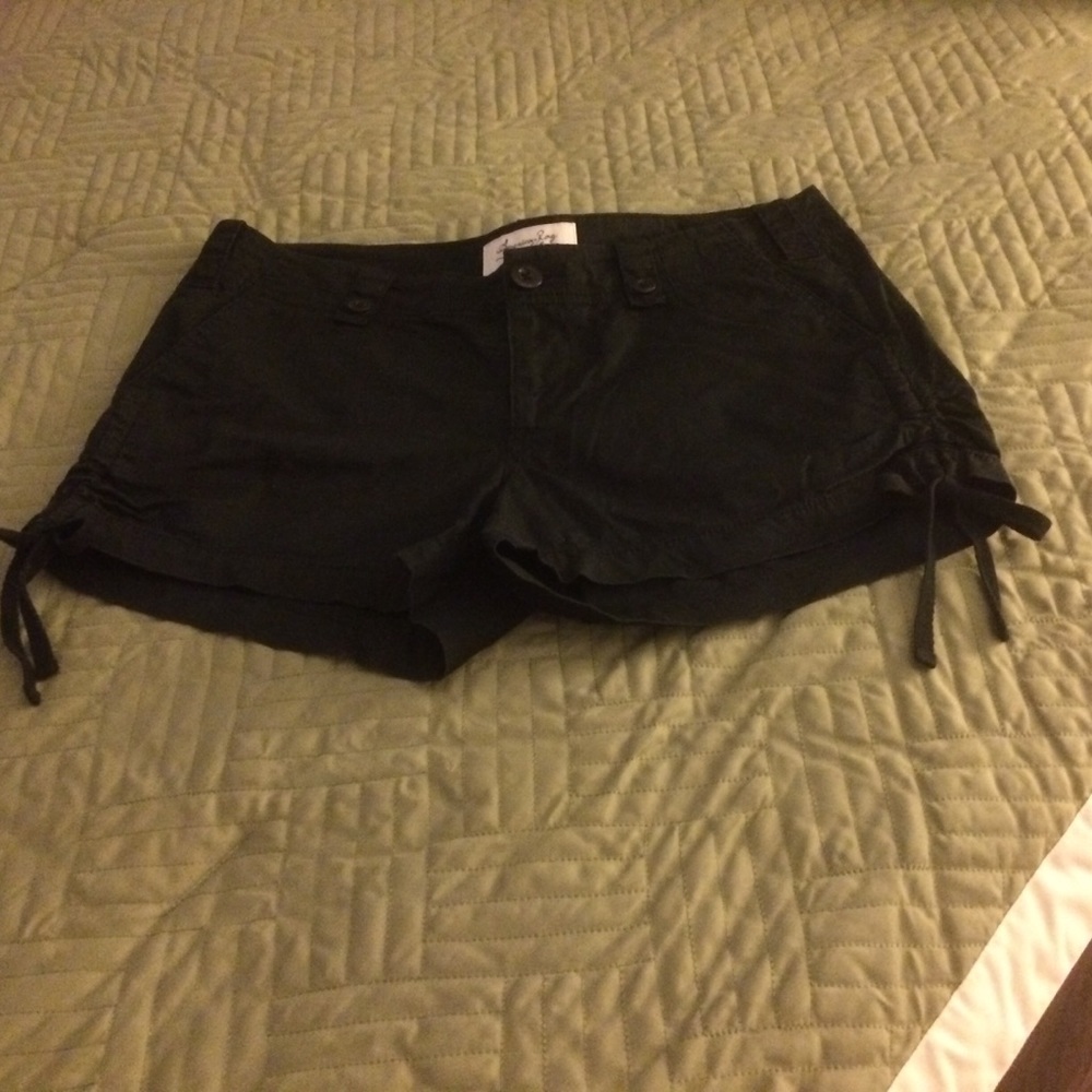 🌷5 for $25 AMERICAN RAG SHORTS